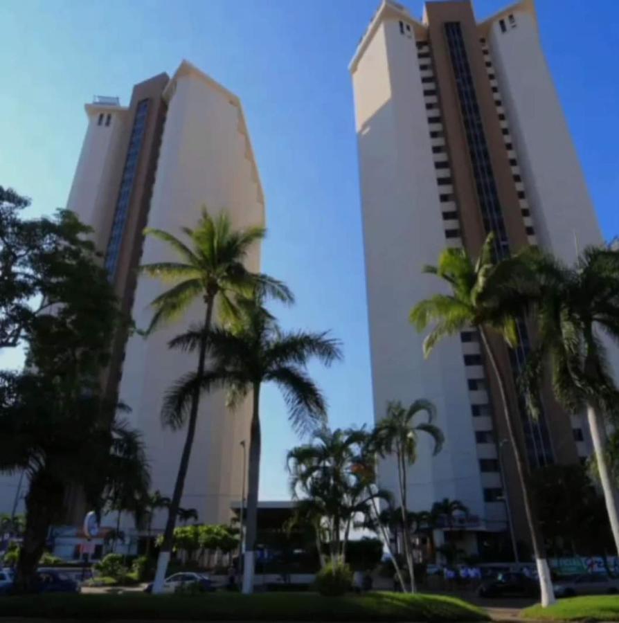Suite En Torres Gemelas A Pie De Playa 611 Acapulco Kültér fotó